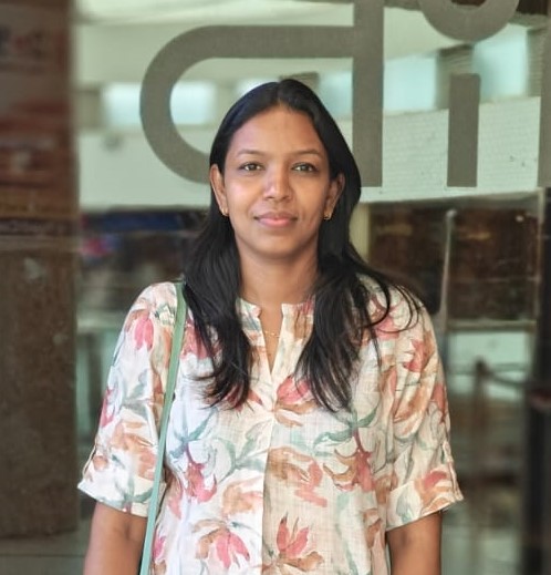 Ms.Stefaniya M